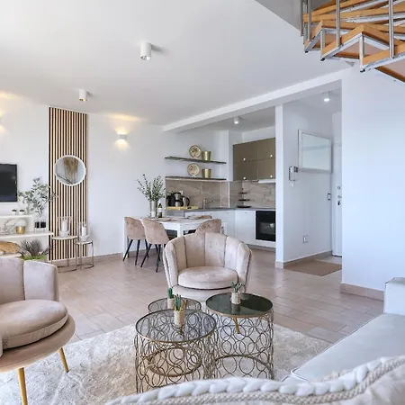 شقة Jasmin - Amazing Seaview Maisonette With Direct Access ريتنا