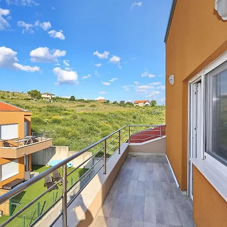 דירה Jasmin - Amazing Seaview Maisonette With Direct Access *